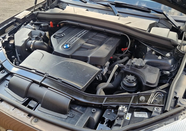 BMW X1 cena 53900 przebieg: 174000, rok produkcji 2013 z Września małe 781